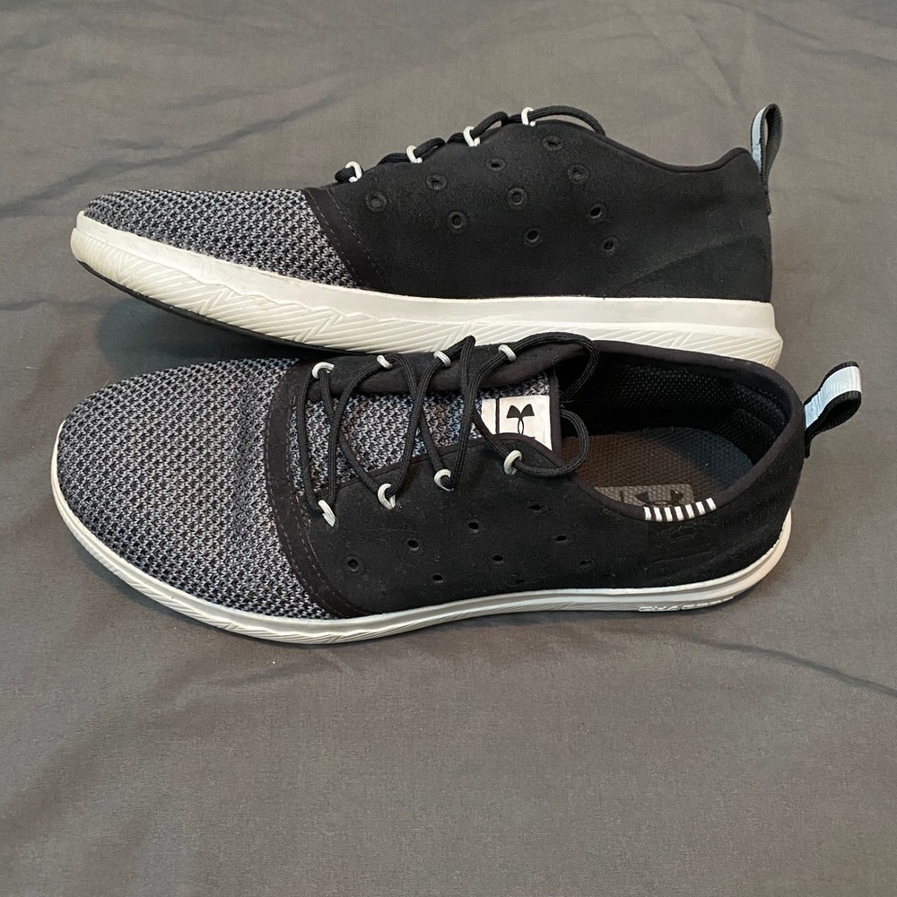 UnderArmor sneakers